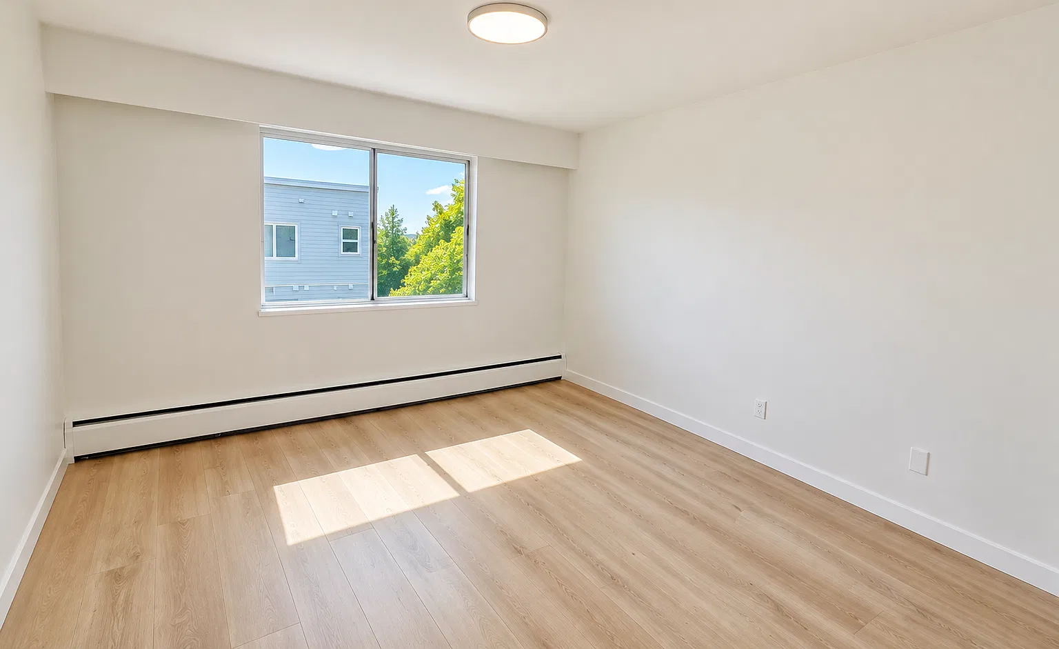 1 bed, 670 sqft, $2,195 — Photo 4