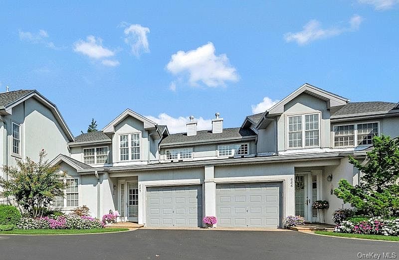 1st image of 685 Balfour Place