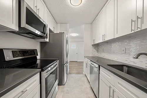 307 Prospect Ave #10G Photo 1
