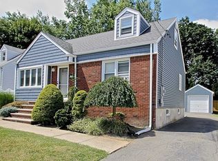 2-36 27th St, Fair Lawn, NJ 07410