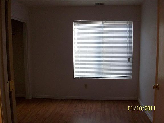 5th image of 3473 E West S Woods Blvd