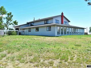44 S Coyote Rd, Glenrock, WY 82637