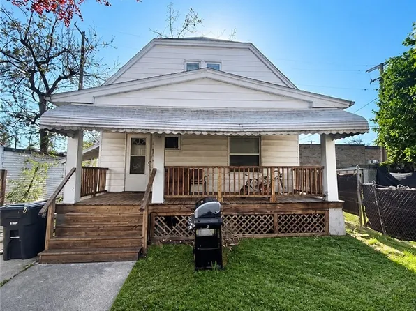 3509 W 136th St, Cleveland, OH 44111