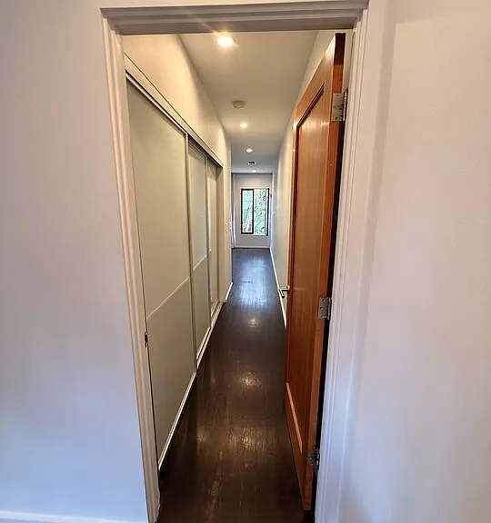 4248 Lexington Ave — Photo 22