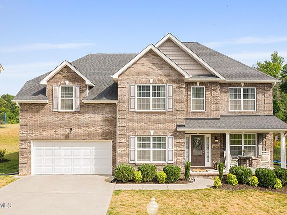 2nd image of 8518 Coral Sand Ln