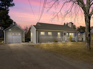 30 Mellen St, Hopedale, MA 01747