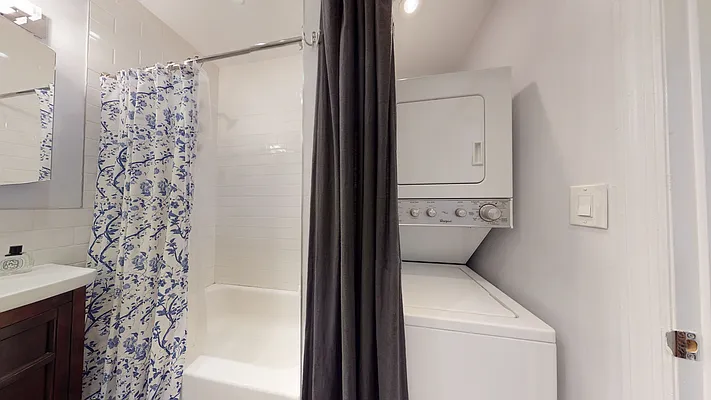 Rented by Brownstone Real Estate | media 8