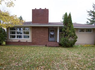 701 Champagne Ave SW, Red Lake Falls, MN 56750