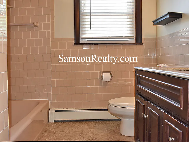 105 Homewood Ave — Photo 12
