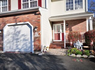 8 Deer Path #8, Rocky Hill, CT 06067