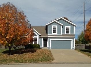21500 W 50th St, Shawnee, KS 66226
