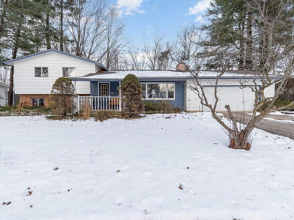 1st image of 2401 Burlington Dr