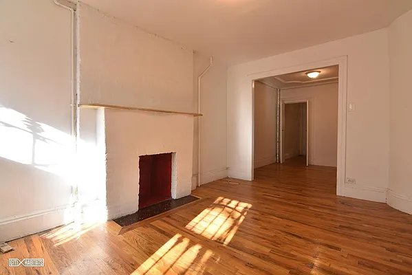 Rented by Citi Habitats | media 11