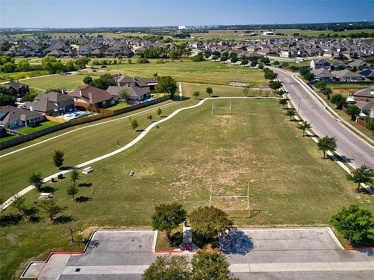 3524 Soft Shore Ln — Photo 23