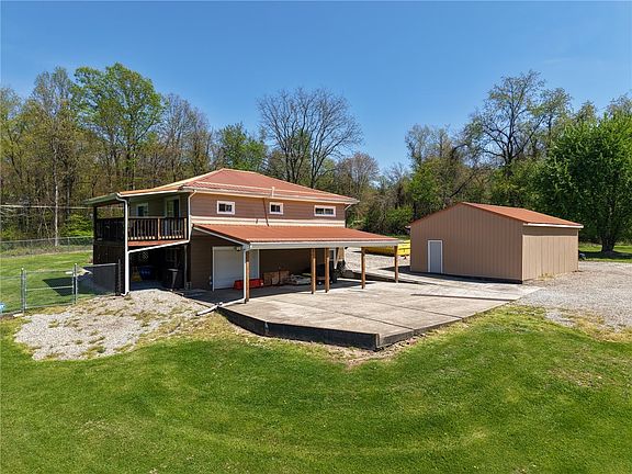5th image of 713 York Run Rd