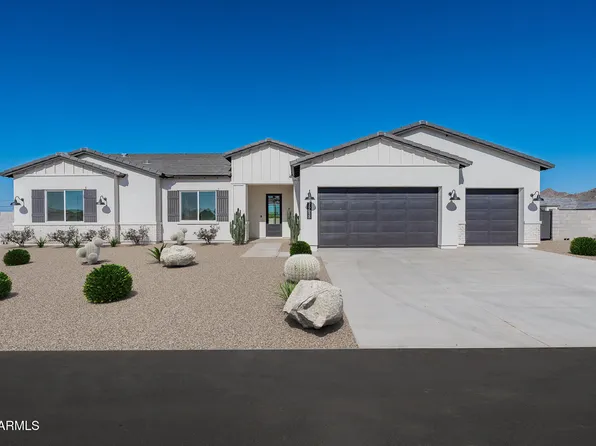 1711 W Caramel Court, Queen Creek, AZ 85144
