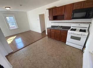 110 Scheerer Ave #1A, Newark, NJ 07112