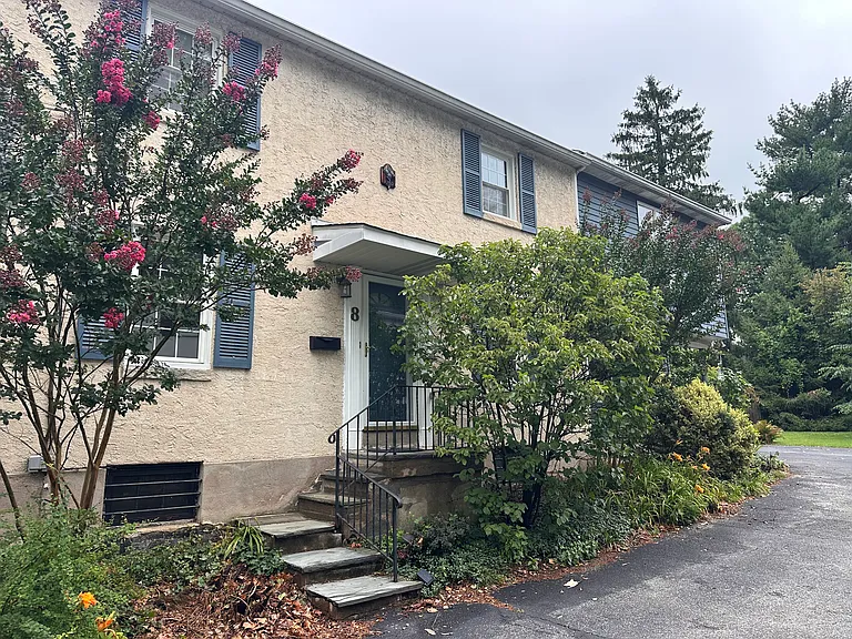 8 Arthur Rd — Photo 35