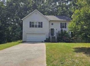 2010 Big Cypress Ln, Locust Grove, GA 30248