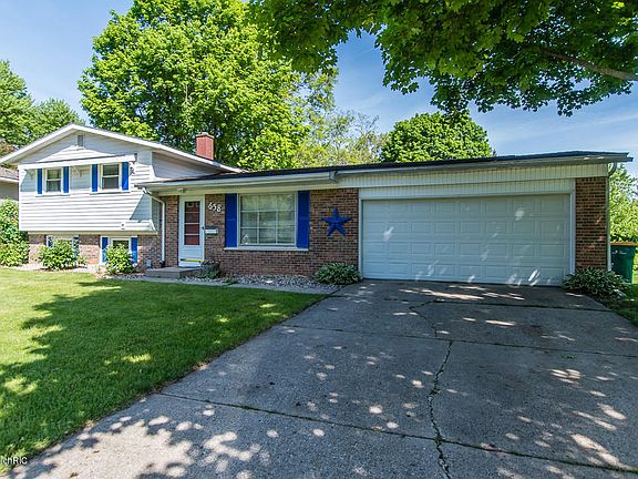 5th image of 658 Knollwood Dr