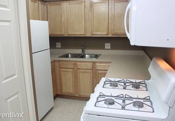 4th image of 7110 Van Dorn St APT 92