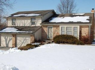 216 Oakridge St, Lansing, KS 66043