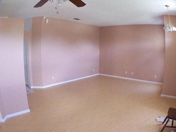 4th image of 3091 Golden Pond Blvd