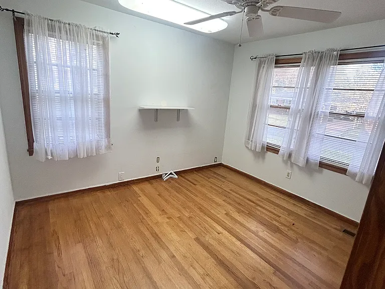 4508 Austin Ave NW — Photo 8