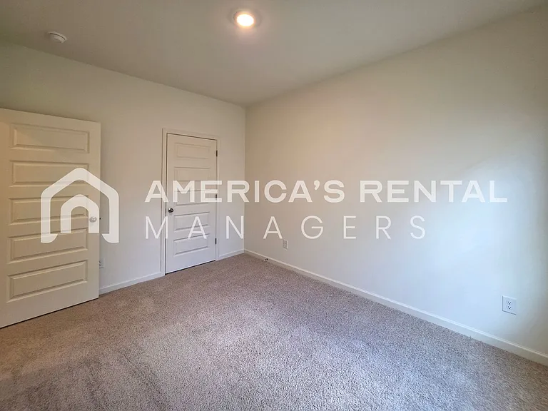 336 Ashland Dr — Photo 41
