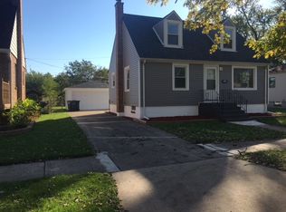 17507 Community St, Lansing, IL 60438