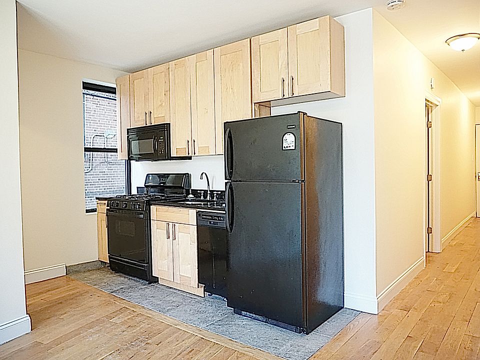 1st image of 3049 Crescent St APT H1a2