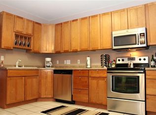 621 N Park St, Reedsburg, WI 53959