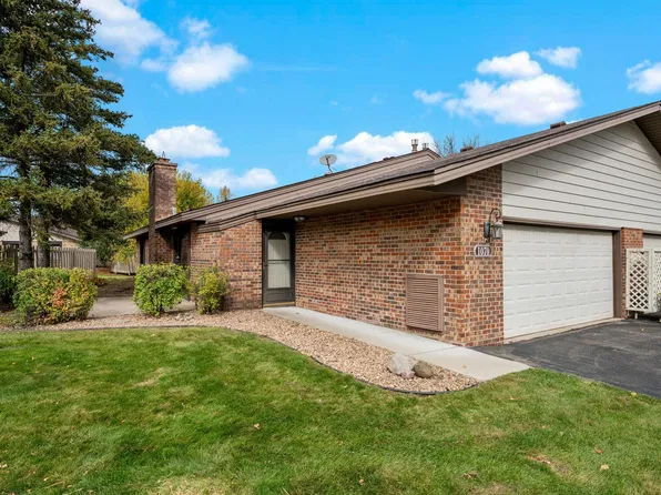 1070 Zanzibar Ln N, Plymouth, MN 55447