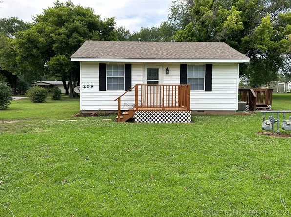 209 E Sheldon, Kellyville, OK 74039