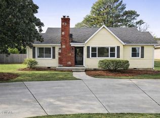 583 N Broad St, Lexington, TN 38351