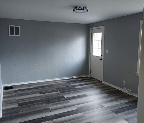 4th image of 801 Wayne Dr