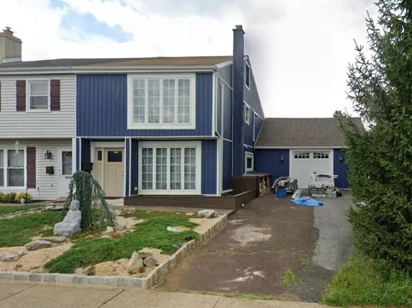 1643 Zimpfer Ln, Hellertown, PA 18055
