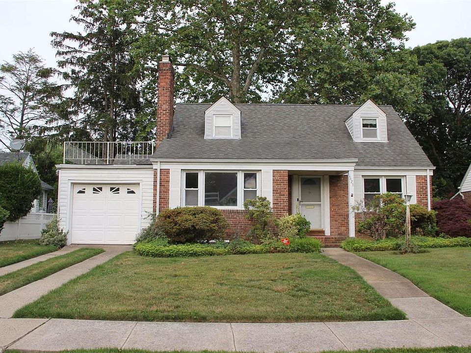 1st image of 1623 Benedict Place