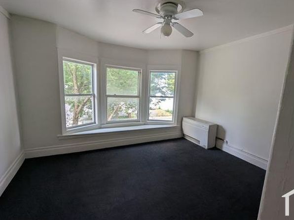 1046 S Clinton Ave APT 1