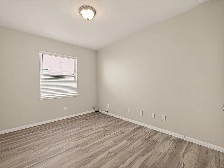 20427 Alpine Meadow Pl — Photo 23
