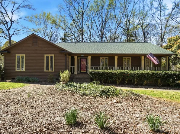 534 Aldeborough Ln, Charlotte, NC 28270