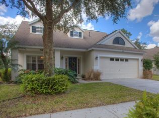 6213 Gannetdale Dr, Lithia, FL 33547