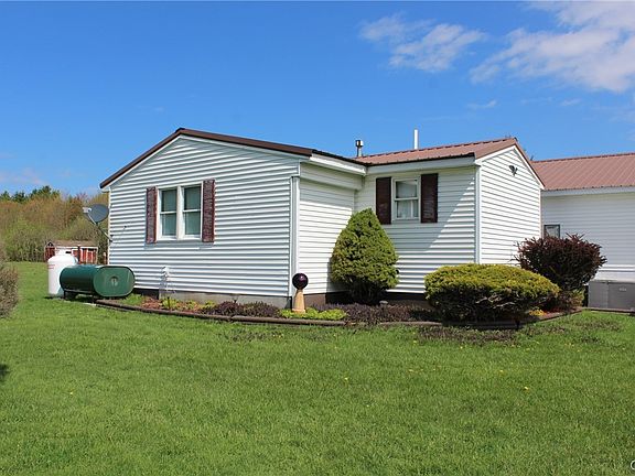 4th image of 241 Mellon Rd