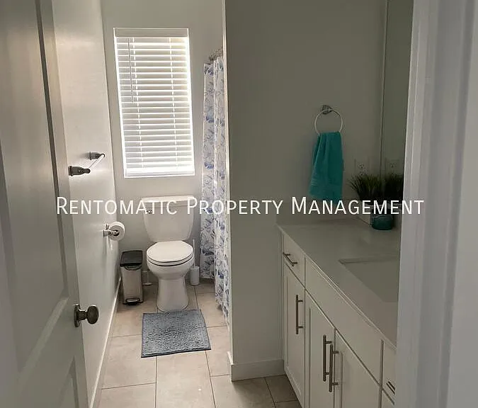 2548 N Yarrow Cir — Photo 25