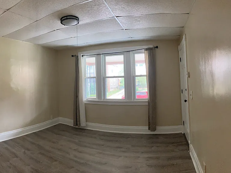 147 Parkdale Ave #1 — Photo 12
