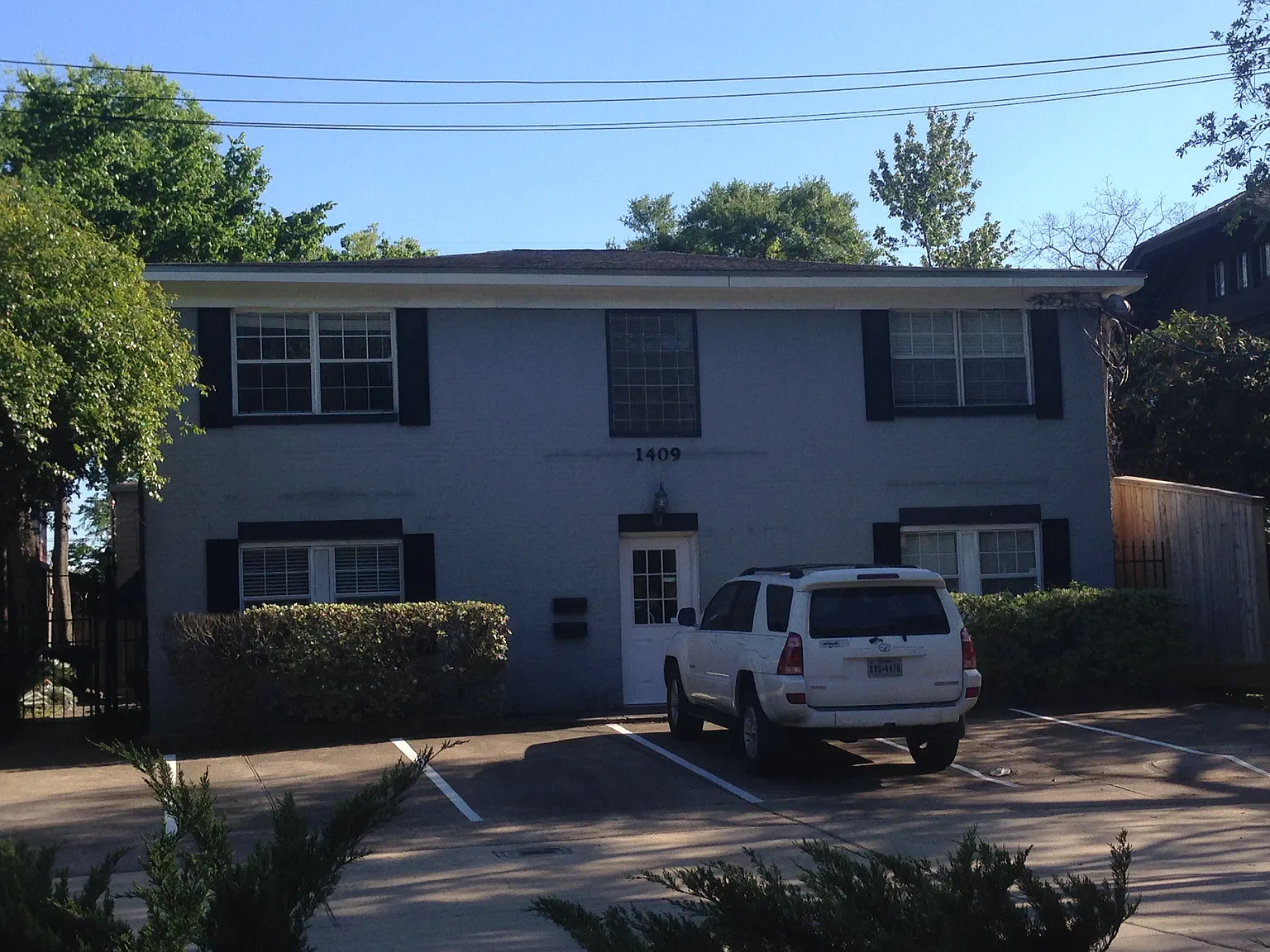 1 bed, 650 sqft, $1,300 — Photo 4