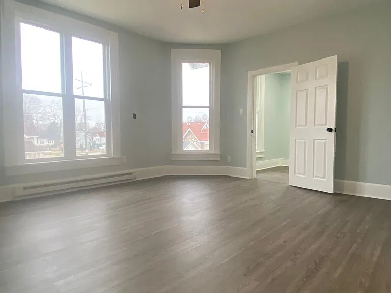 1301 S Reisner St #1 — Photo 7