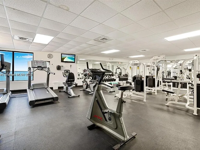 3725 S Ocean Dr #415 — Photo 5