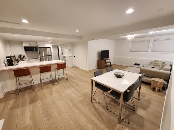 (undisclosed Address), Redmond, WA 98052