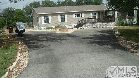 2nd image of 220 County Road 3829
